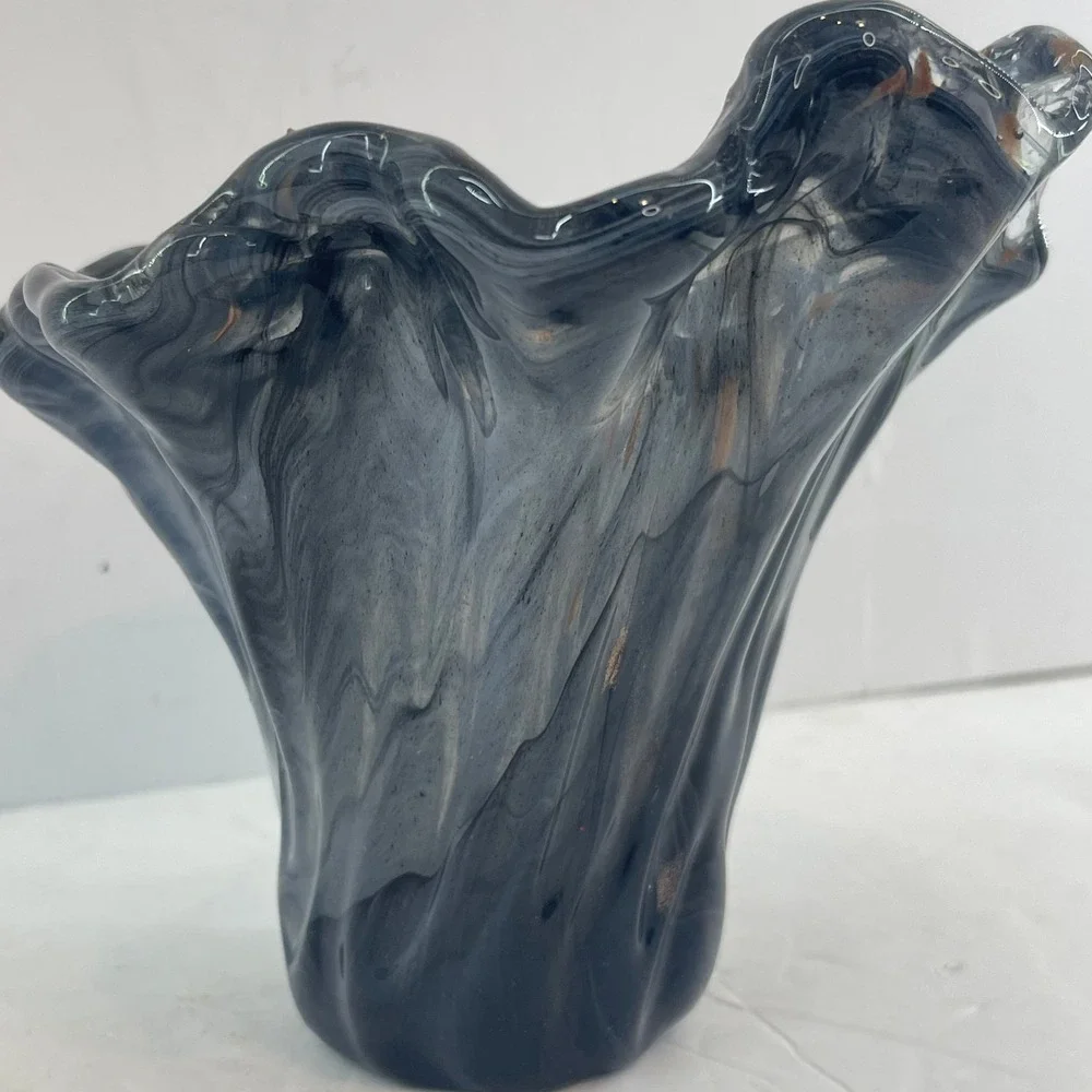Vintage Murano Style Handkerchief Art Glass Vase Gray‎ Copper Fleck Ruffle